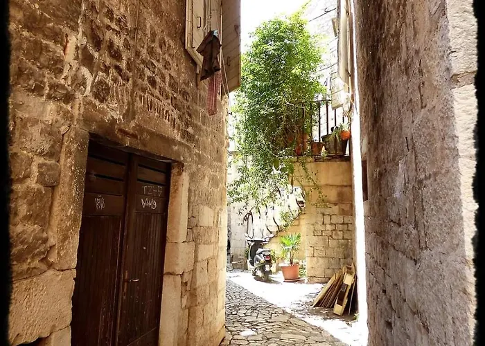 Family * Trogir